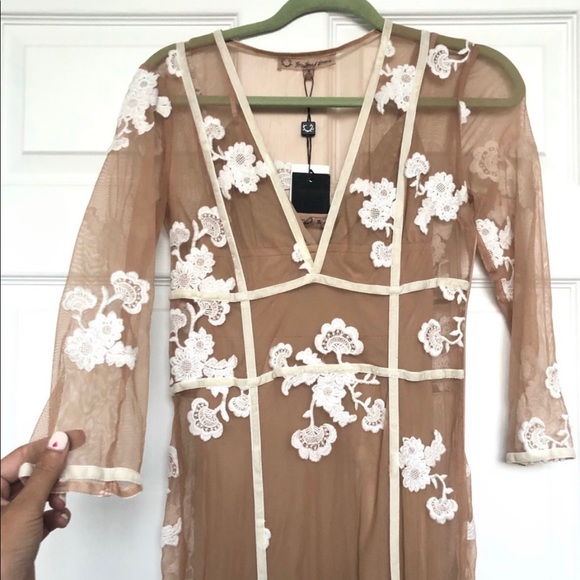 FLL Elenora Maxi Gown 😍 - Picture 6 of 7